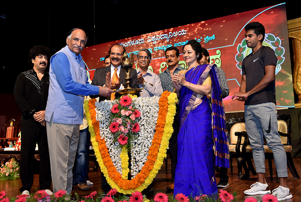 ಜೀವನದಲ್ಲಿ ಉತ್ತಮ ಕನಸಿನೊಂದಿಗೆ ಮುನ್ನಡಯಬೇಕು: ಡಾ.ನಾ.ದಾಮೋದರ್ ಶೆಟ್ಟಿ