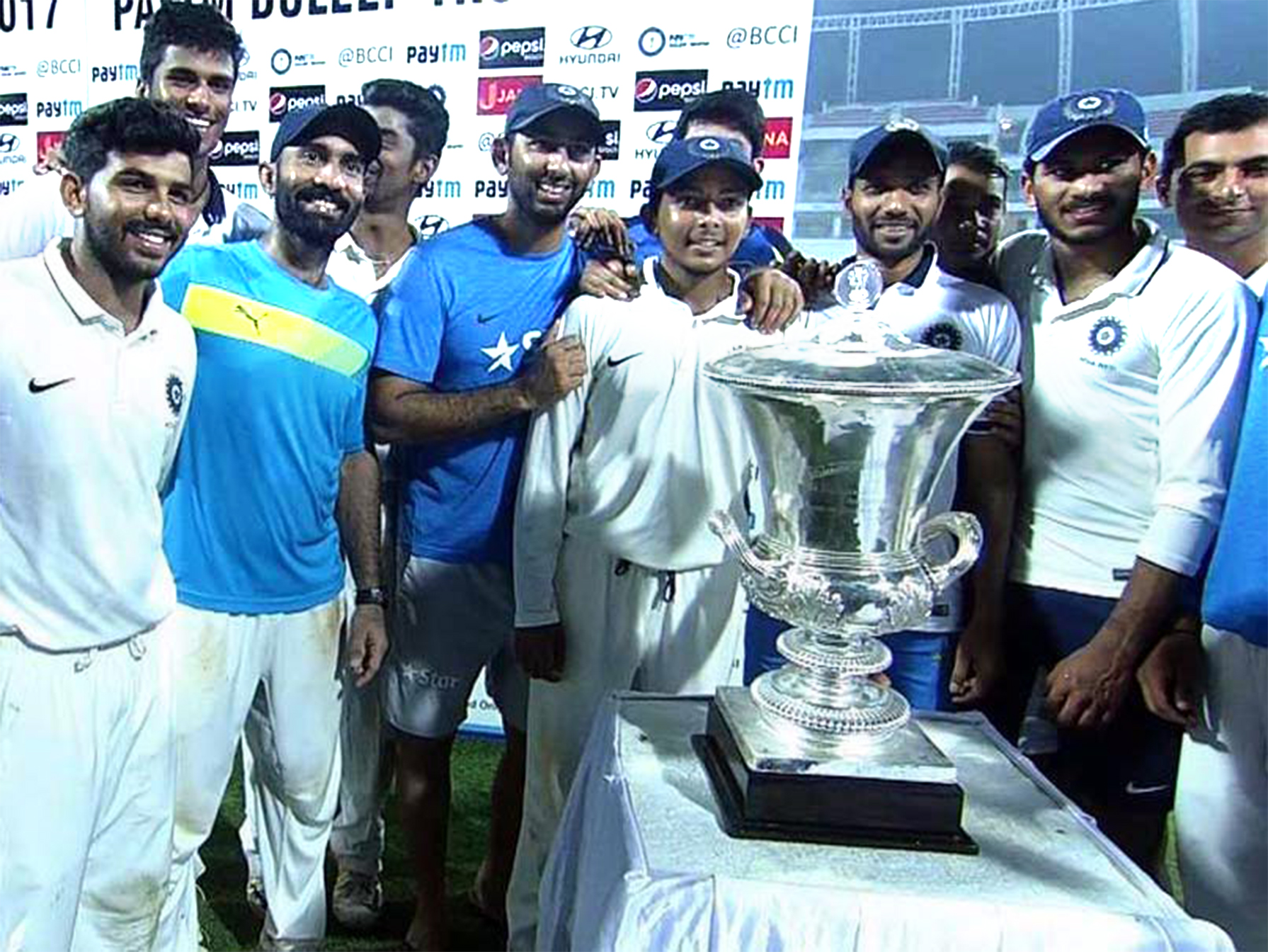 ಇಂಡಿಯಾ ರೆಡ್ ಮಡಿಲಿಗೆ ದುಲೀಪ್ ಟ್ರೋಫಿ