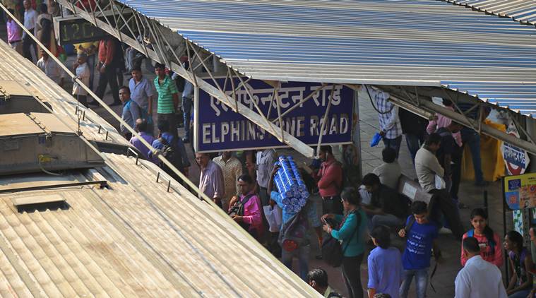 ಮುಂಬೈ ಎಲ್ಫಿನ್ಸ್ಟೋನ್ ರೈಲ್ವೆ ನಿಲ್ದಾಣದಲ್ಲಿ ಕಾಲ್ತುಳಿತ: 22ಸಾವು