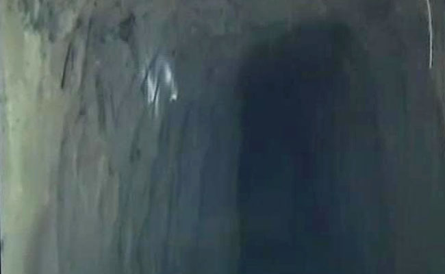 ಪಾಕ್ ನಿರ್ಮಿತ ರಹಸ್ಯ ಸುರಂಗ ಪತ್ತೆಹಚ್ಚಿದ ಬಿಎಸ್‍ಎಫ್