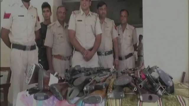 ಸಿರ್ಸ: ಡೇರಾ ಕೇಂದ್ರ ಕಚೇರಿಯಿಂದ 33 ಶಸ್ತ್ರಾಸ್ತ್ರ ವಶಕ್ಕೆ