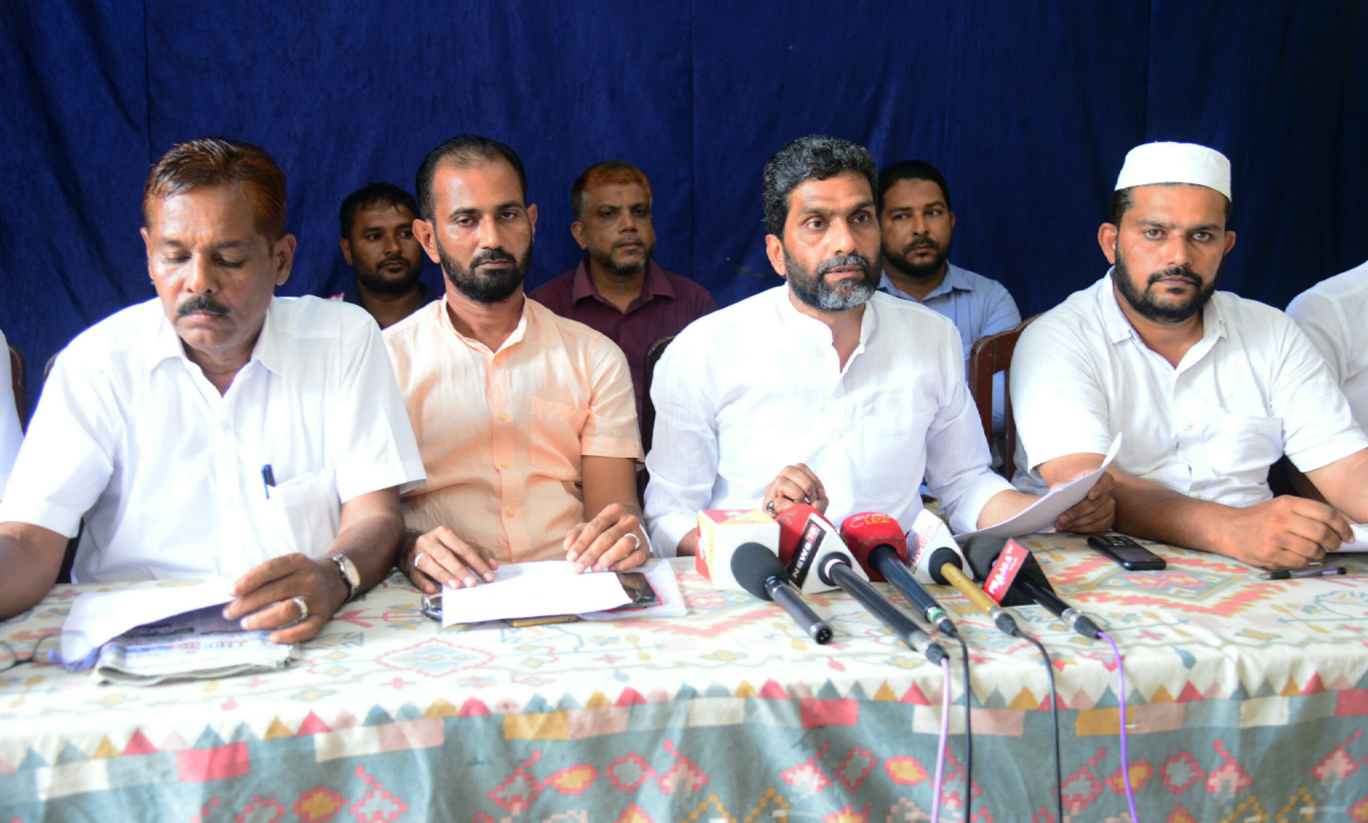 ತಪಾಸಣೆಯ ಬಗೆಗಿನ ಗೊಂದಲ ನಿವಾರಿಸಲು ಜಿಲ್ಲಾ ಉಸ್ತುವಾರಿ ಸಚಿವರ ಎದುರು ವೀಡಿಯೊ ಪ್ರದರ್ಶಿಸಲಿ: ಕೆ.ಅಶ್ರಫ್