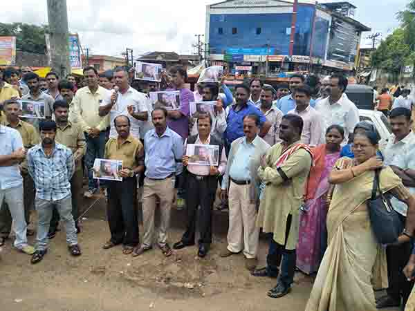 ಗೌರಿ ಲಂಕೇಶ್ ಹತ್ಯೆ ಖಂಡಿಸಿ ಪ್ರಗತಿಪರ ಸಂಘಟನೆಯಿಂದ ಪ್ರತಿಭಟನೆ