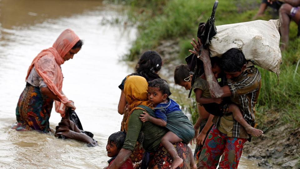 ಪಲಾಯನಗೈಯುತ್ತಿದ್ದ ರೋಹಿಂಗ್ಯಾ ಮುಸ್ಲಿಮರ ಬೋಟ್ ಮುಳುಗಿ 5 ಮಕ್ಕಳು ಮೃತ್ಯು