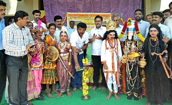 ವಿದ್ಯಾರ್ಥಿಗಳ ಪ್ರತಿಭೆ ಗುರುತಿಸಿ ಹೊರತರುವ ಹೊಣೆ ಶಿಕ್ಷಕರ ಮೇಲಿದೆ: ಎಚ್.ಎನ್.ನಟೇಶ್