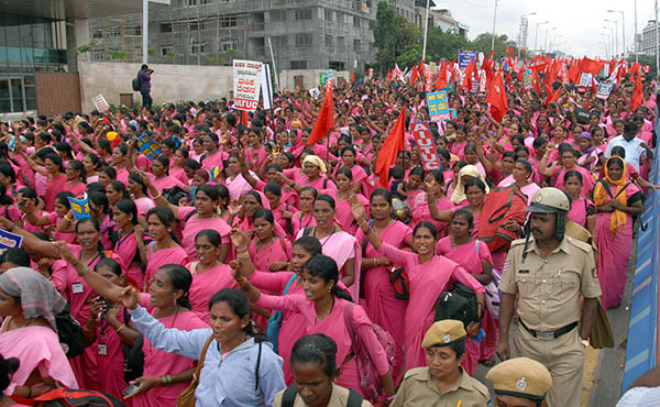 ಆಶಾ ಕಾರ್ಯಕರ್ತರ ವೇತನ 5 ಸಾವಿರ ರೂ.ಗೆ ಏರಿಕೆ: ಶಾಲಿನಿ ರಜನೀಶ್