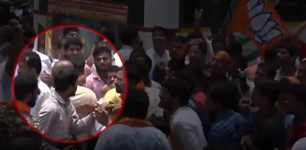 ಮಂಗಳೂರು ಚಲೋ ರ‍್ಯಾಲಿ: ಪತ್ರಕರ್ತನ ಮೇಲೆ ಹಲ್ಲೆಗೆ ಯತ್ನಿಸಿದ ಬಿಜೆಪಿ ಕಾರ್ಯಕರ್ತ