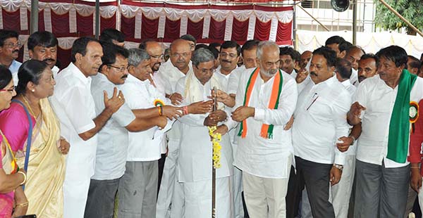 ಕ್ಷೀರ ಭಾಗ್ಯದಿಂದ ಶಾಲಾ ದಾಖಲಾತಿ ಹೆಚ್ಚಳ: ಸಿಎಂ ಸಿದ್ದರಾಮಯ್ಯ