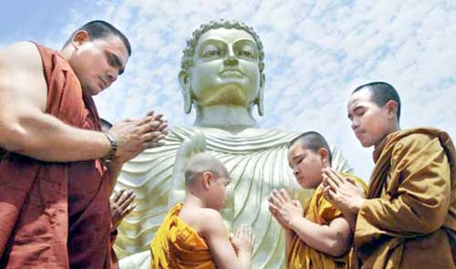 ಗುಜರಾತ್: 300 ದಲಿತರಿಂದ ಬೌದ್ಧ ಧರ್ಮ ಸ್ವೀಕಾರ