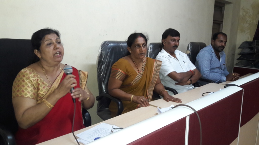 ಪುರಸಭೆ ಸಾಮಾನ್ಯ ಸಭೆ: ಡಿಸಿ, ಪಿಡಿ ವಿರುದ್ದ ಸದಸ್ಯರು ಗರಂ