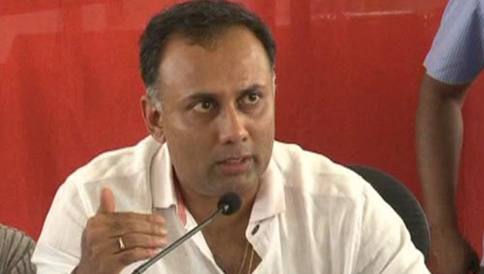 ಕೇಂದ್ರ ಗೃಹ ಸಚಿವರ ನಿರ್ಧಾರಕ್ಕೆ ದಿನೇಶ್‌ ಗುಂಡೂರಾವ್ ಆಕ್ರೋಶ