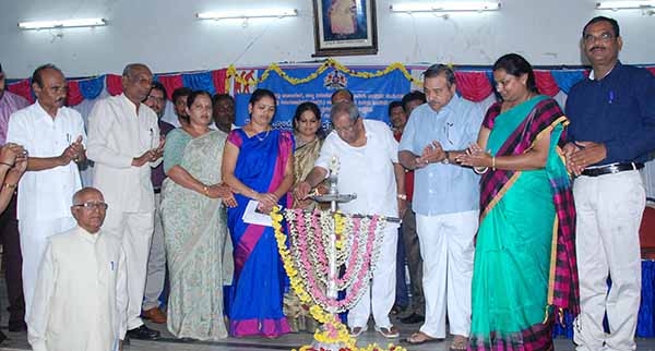 ದಾವಣಗೆರೆ: ವಿಶ್ವ ಹಿರಿಯ ನಾಗರಿಕರ ದಿನಾಚರಣೆ