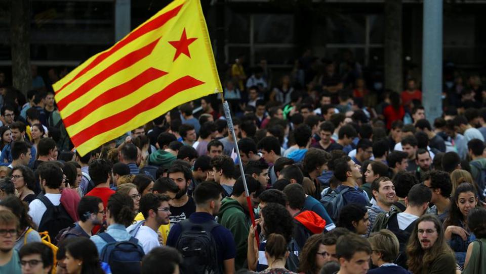 ಕ್ಯಾಟಲೋನಿಯ ಜನಮತಗಣನೆ ಅಕ್ರಮ: ಸ್ಪೇನ್ ಸಾಂವಿಧಾನಿಕ ನ್ಯಾಯಾಲಯ