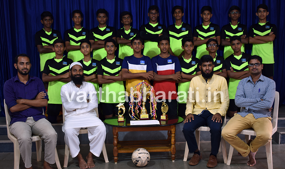 ಎಐಸಿಎಸ್ ಜಿಲ್ಲಾಮಟ್ಟದ ಫುಟ್ಬಾಲ್: ಅಲ್ ಫುರ್ಖಾನ್ ಮೂಡುಬಿದಿರೆ ತಂಡ ರನ್ನರ್ಸ್