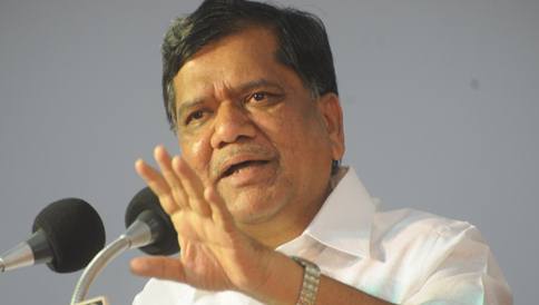 ಹಣಕ್ಕಾಗಿ ಅಂಗಲಾಚುವ ಅಗತ್ಯವಿತ್ತೇ: ಜಗದೀಶ್ ಶೆಟ್ಟರ್‌