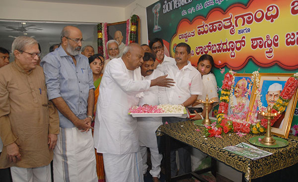 ಯಾರೊಂದಿಗೂ ಮೈತ್ರಿ ಇಲ್ಲ: ಎಚ್.ಡಿ. ದೇವೇಗೌಡ