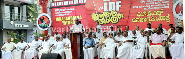 ದೇಶದ ಅಖಂಡತೆ, ಪ್ರಜಾಪ್ರಭುತ್ವವನ್ನು ವಿಭಜಿಸಲು ಬಿಜೆಪಿ-ಆರೆಸ್ಸೆಸ್ ಹುನ್ನಾರ :ಸಿಪಿಐ ನಾಯಕ ಡಿ.ರಾಜಾ ಆರೋಪ