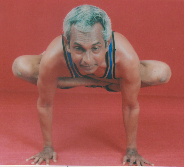 ಯೋಗಾಸನ ಸ್ಪರ್ಧೆ: ಮೋನಪ್ಪ ಪೂಜಾರಿ ಪ್ರಥಮ