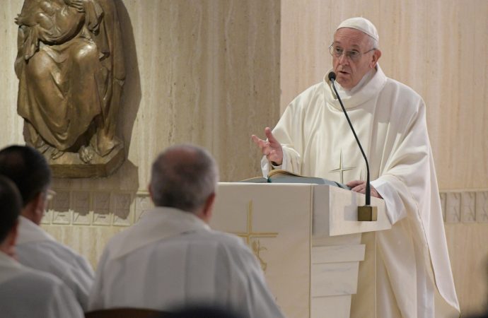 2 ಲಕ್ಷ ರೊಹಿಂಗ್ಯಾ ಮಕ್ಕಳಿಗಾಗಿ ಮರುಗಿದ ಪೋಪ್