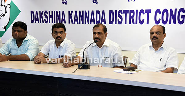 ಬಿಜೆಪಿಗರಿಂದ ಮೇಯರ್ ವಿರುದ್ಧ ಸುಳ್ಳು ಆರೋಪ : ಶಶಿಧರ ಹೆಗ್ಡೆ