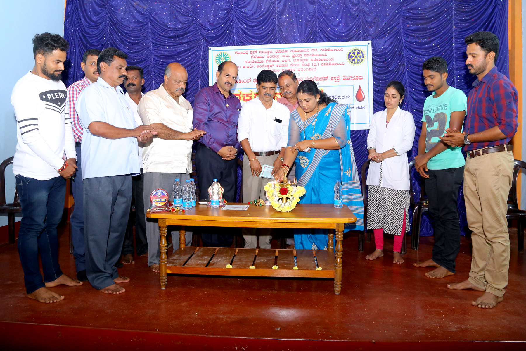 ಪೆರ್ಲಾಪು ಗ್ರಾಮೀಣ ರೋಟರಿ ಭವನದಲ್ಲಿ ರಕ್ತದಾನ ಶಿಬಿರ