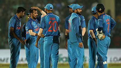 3ನೆ ಏಕದಿನ: ಕೀವೀಸ್ ವಿರುದ್ಧ ಭಾರತಕ್ಕೆ 6 ರನ್‌ಗಳ ರೋಚಕ ಜಯ