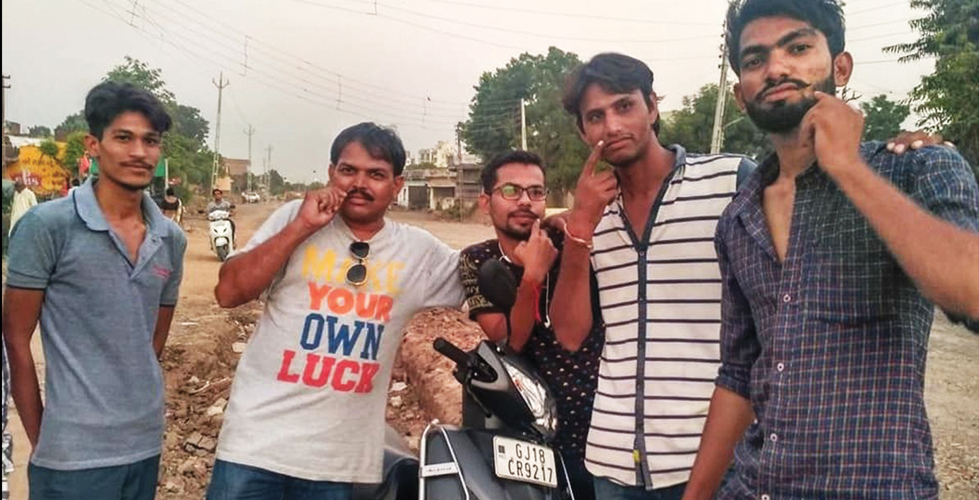 ಗುಜರಾತ್ ದಲಿತರಿಂದ ‘ಮೀಸೆ ಸೆಲ್ಫಿ’ ಆಂದೋಲನ