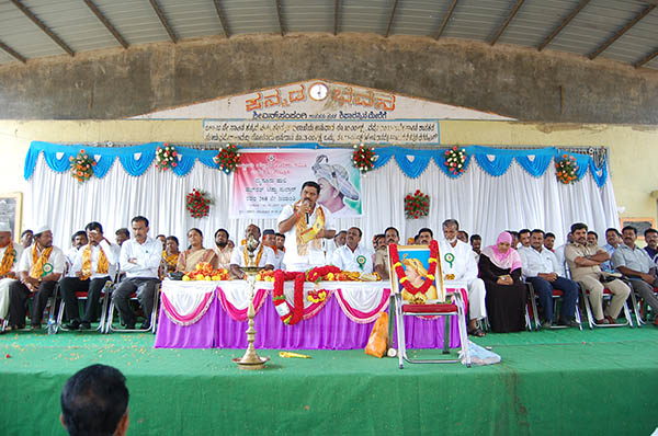 ಟಿಪ್ಪು ಜಯಂತಿಗೆ ಕೆಲವರು ವಿರೋಧ ವ್ಯಕ್ತಪಡಿಸುತ್ತಿರುವುದು ಶೋಚನೀಯ: ಸುಬ್ಬಾರೆಡ್ಡಿ