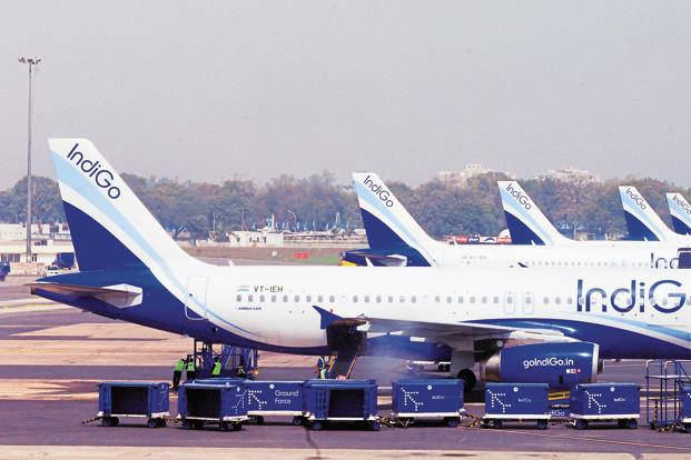 ವೀಲ್‌ ಚೇರ್ ತಳ್ಳಿದ ಇಂಡಿಗೋ ಸಿಬ್ಬಂದಿ: ಮಹಿಳೆಗೆ ಗಾಯ