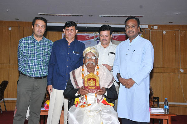 ಜಾನಪದ ಕಲೆಗಳ ಪುನಶ್ಚೇತನ ಅಗತ್ಯ: ಕಲ್ಮನೆ ನಂಜಪ್ಪ