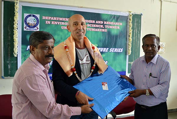 ತುಮಕೂರು ವಿ.ವಿ.ಗೆ ಫ್ರೆಂಚ್ ವಿಜ್ಞಾನಿ ಭೇಟಿ