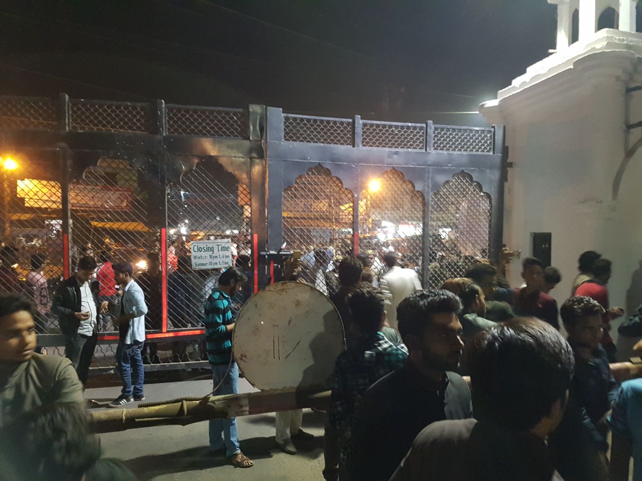 ವಿದ್ಯಾರ್ಥಿ ಒಕ್ಕೂಟದ ಚುನಾವಣಾ ದಿನಾಂಕ ಘೋಷಣೆಗೆ ನಿರಾಕರಣೆ