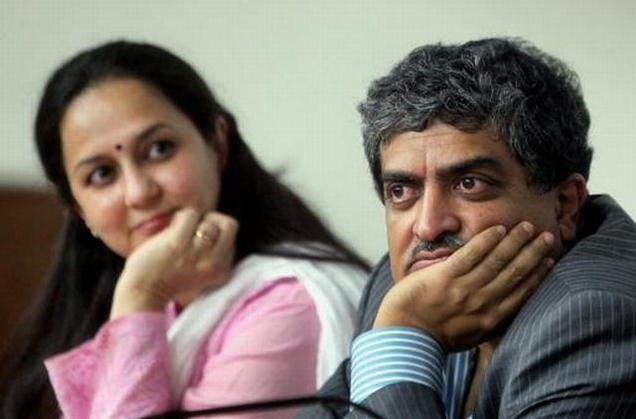 ‘ಗಿವಿಂಗ್ ಪ್ಲೆಡ್ಜ್ ’ ಅಭಿಯಾನಕ್ಕೆ ಕೈಜೋಡಿಸಿದ ನಿಲೇಕಣಿ ದಂಪತಿ