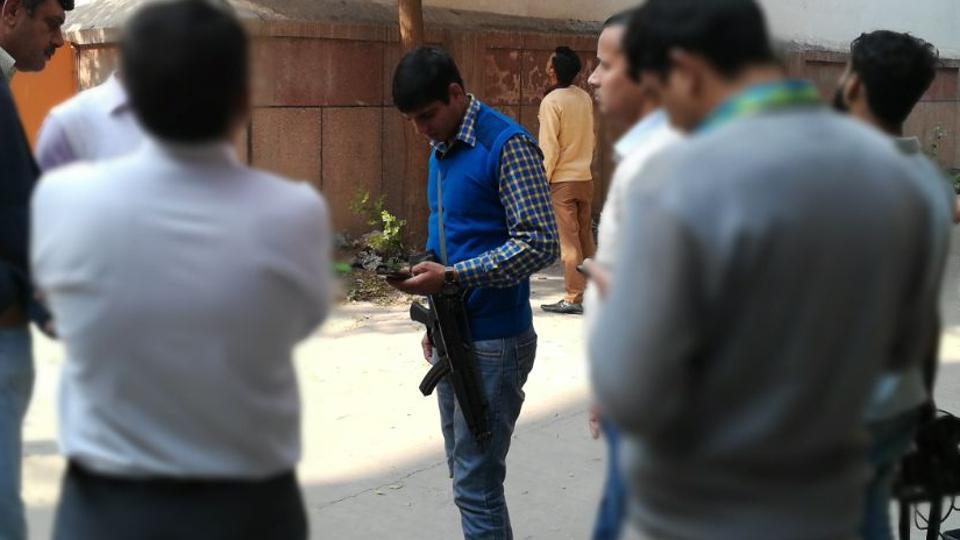 ದ್ವಾರಕಾ ಮೆಟ್ರೋ ಸ್ಟೇಶನ್ ಸಮೀಪ ಶೂಟೌಟ್