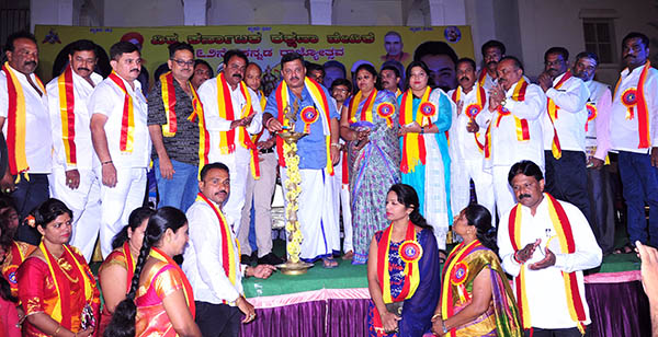 ದಾವಣಗೆರೆ; ಪ್ರತಿ 1 ಲಕ್ಷ ಜನರಿಗೆ ಒಂದರಂತೆ ಇಂದಿರಾ ಕ್ಯಾಂಟೀನ್‍ ಸ್ಥಾಪನೆ : ಎಸ್.ಎಸ್.ಮಲ್ಲಿಕಾರ್ಜುನ