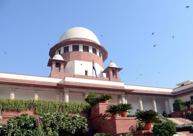 ಆಧಾರ್ ಕಡ್ಡಾಯ: ದಿಲ್ಲಿ-ಕೇಂದ್ರ ವಿವಾದದ ವಿಚಾರಣೆ ಪೂರ್ಣಗೊಂಡ ಬಳಿಕ ಆಲಿಕೆ; ಸುಪ್ರೀಂ ಕೋರ್ಟ್