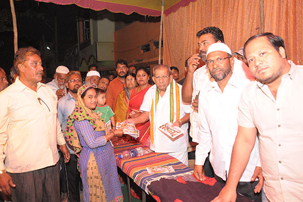 ದಾವಣಗೆರೆ: ಮನೆ-ಮನೆಗೆ ಕಾಂಗ್ರೆಸ್ ಅಭಿಯಾನ
