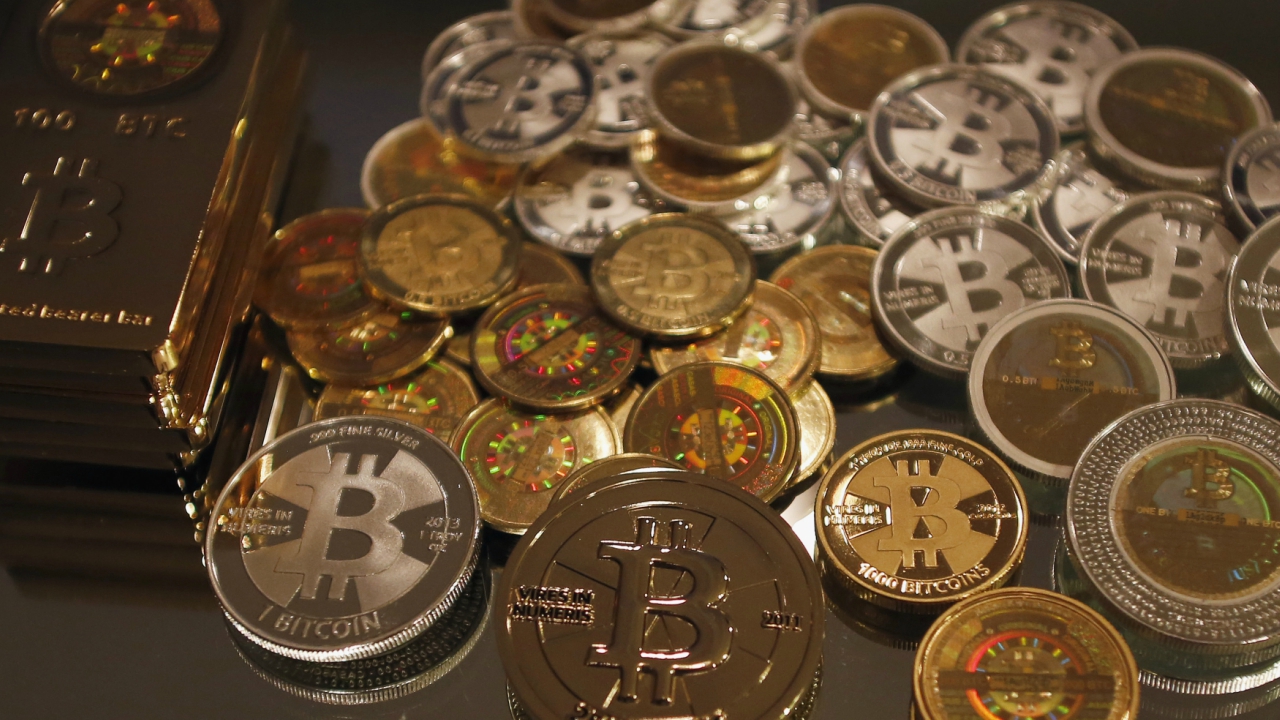ಒಂದು ಬಿಟ್‌ಕಾಯಿನ್ ಮೌಲ್ಯ 10,000 ಡಾಲರ್‌ಗೂ ಹೆಚ್ಚು !