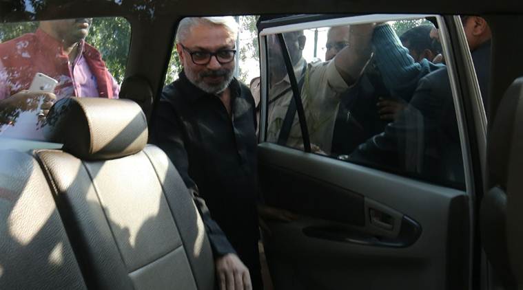 ಪದ್ಮಾವತಿ ವಿವಾದ: ಸಂಸದೀಯ ಸಮಿತಿಗಳನ್ನು ಭೇಟಿಯಾದ ಬನ್ಸಾಲಿ,ಜೋಷಿ