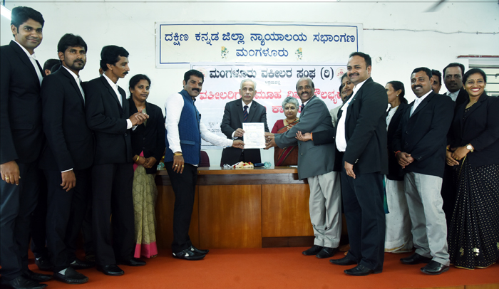 ನ್ಯಾ. ಅಬ್ದುಲ್ ನಝೀರ್‌ರಿಂದ ವಕೀಲರಿಗೆ ಸಾಮೂಹಿಕ ವಿಮೆ ಸೌಲಭ್ಯ ಅನಾವರಣ