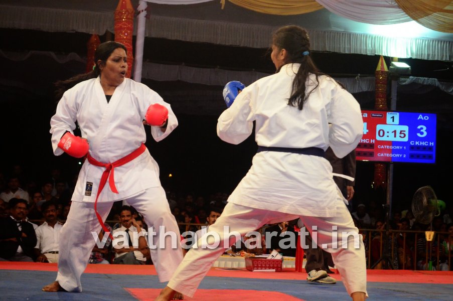 ಕರಾಟೆ: ಮಂಗಳೂರು ಮೇಯರ್‌ಗೆ ಚಿನ್ನ