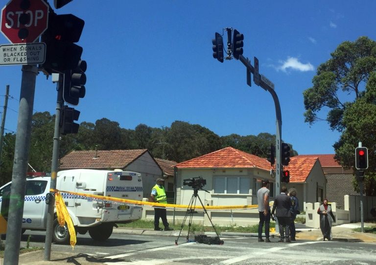 ಶಾಲೆಗೆ ನುಗ್ಗಿದ ಕಾರು; ಇಬ್ಬರು ಮಕ್ಕಳು ಮೃತ್ಯು