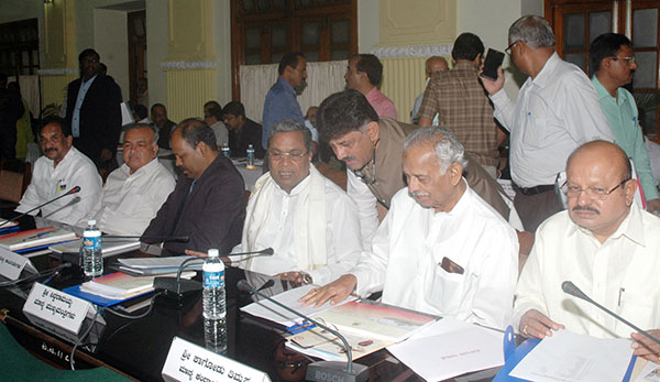 ಮೂರು ತಿಂಗಳೊಳಗೆ ಎಲ್ಲ ಅಕ್ರಮ ಕಟ್ಟಡಗಳ ಸಕ್ರಮ: ಸಿಎಂ ಸಿದ್ದರಾಮಯ್ಯ