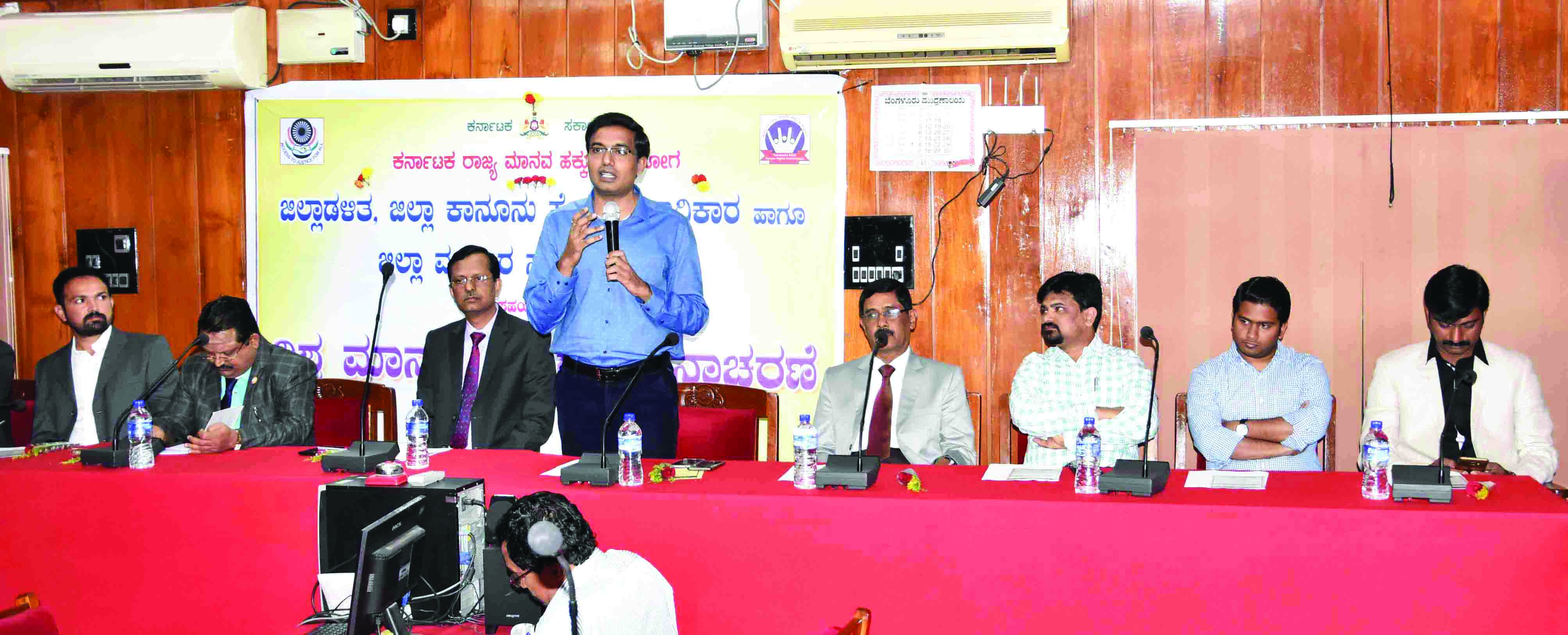 ಗೌರವಾನ್ವಿತ ಬದುಕು ಪ್ರತಿಯೊಬ್ಬರ ಹಕ್ಕು: ಡಿಸಿ ಡಾ. ಲೋಕೇಶ್