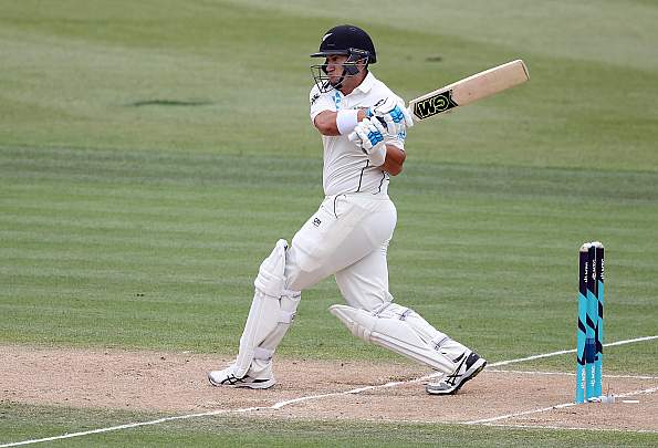 ಕ್ರೋವ್, ವಿಲಿಯಮ್ಸನ್ ದಾಖಲೆ ಸರಿಗಟ್ಟಿದ ರಾಸ್ ಟೇಲರ್