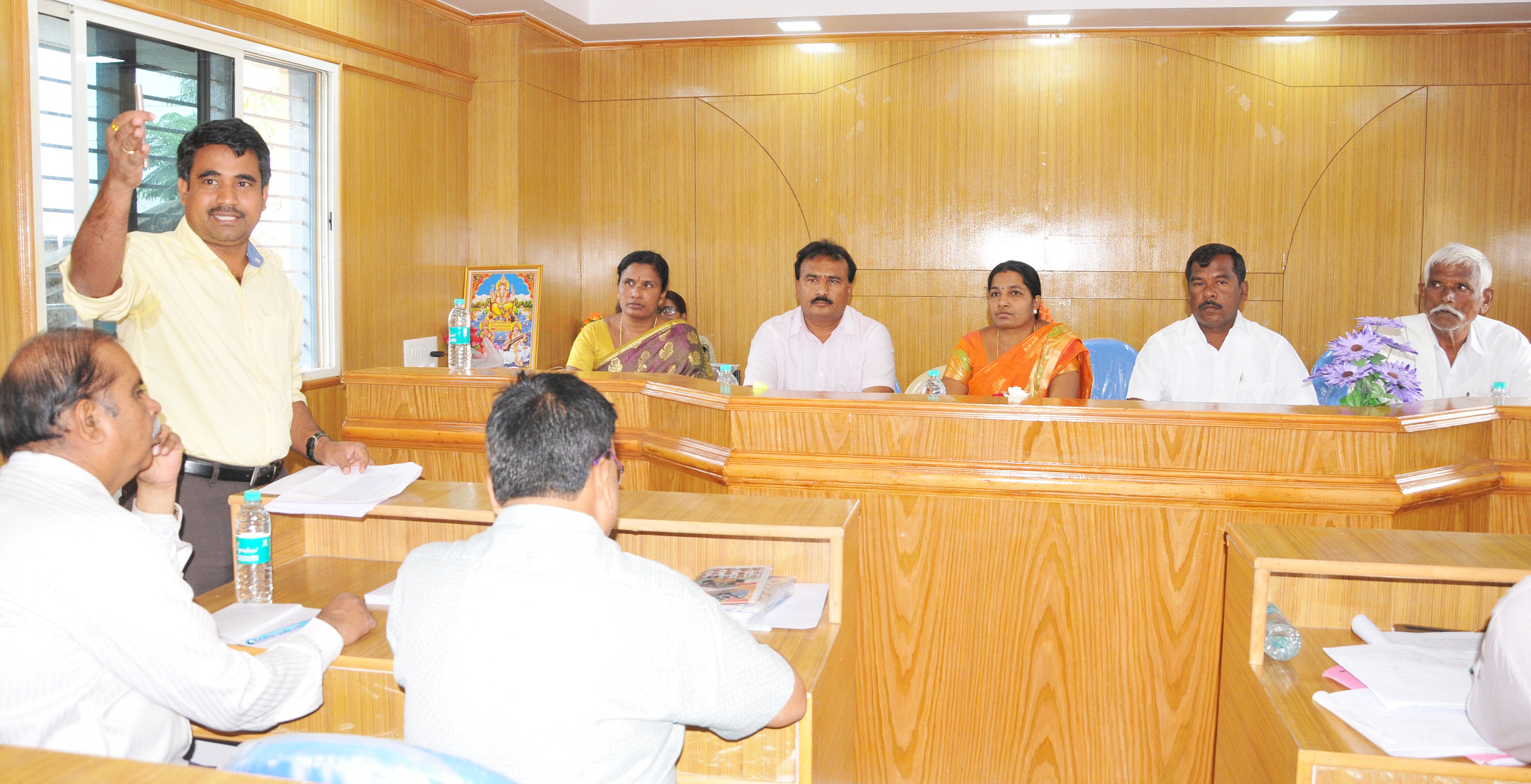 ತುಮಕೂರು ಗ್ರಾಮಾಂತರ ವಿವಿಧ ಇಲಾಖೆಗಳ ಪ್ರಗತಿ ಪರಿಶೀಲನೆ ಸಭೆ