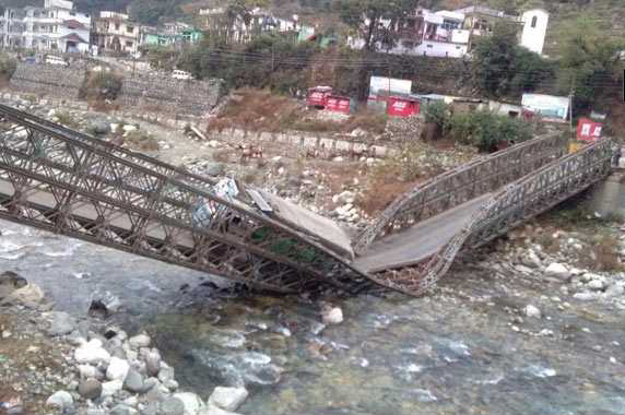 ಉತ್ತರಕಾಶಿ - ಚೀನಾ ಗಡಿ ಸಂಪರ್ಕ ಸೇತುವೆ ಕುಸಿತ