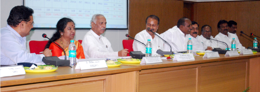 ಅರ್ಜಿಗಳ ತ್ವರಿತ ವಿಲೇವಾರಿಗೆ ಕಂದಾಯ ಸಚಿವರ ಕಟ್ಟುನಿಟ್ಟಿನ ಸೂಚನೆ