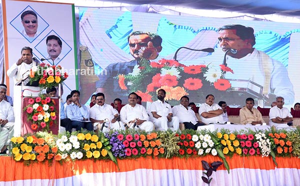 ​ನುಡಿದಂತೆ ನಡೆದ ಕಾಂಗ್ರೆಸ್‌ಗೆ ಮತ್ತೊಂದು ಅವಕಾಶ ನೀಡಿ: ಸಿದ್ದರಾಮಯ್ಯ