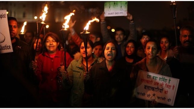 ನಿರ್ಭಯಾ ಅತ್ಯಾಚಾರ, ಹತ್ಯೆಗೆ 5 ವರ್ಷ: ಮಹಿಳಾ ಸುರಕ್ಷೆಗೆ ಆಗ್ರಹಿಸಿ ಪ್ರತಿಭಟನೆ